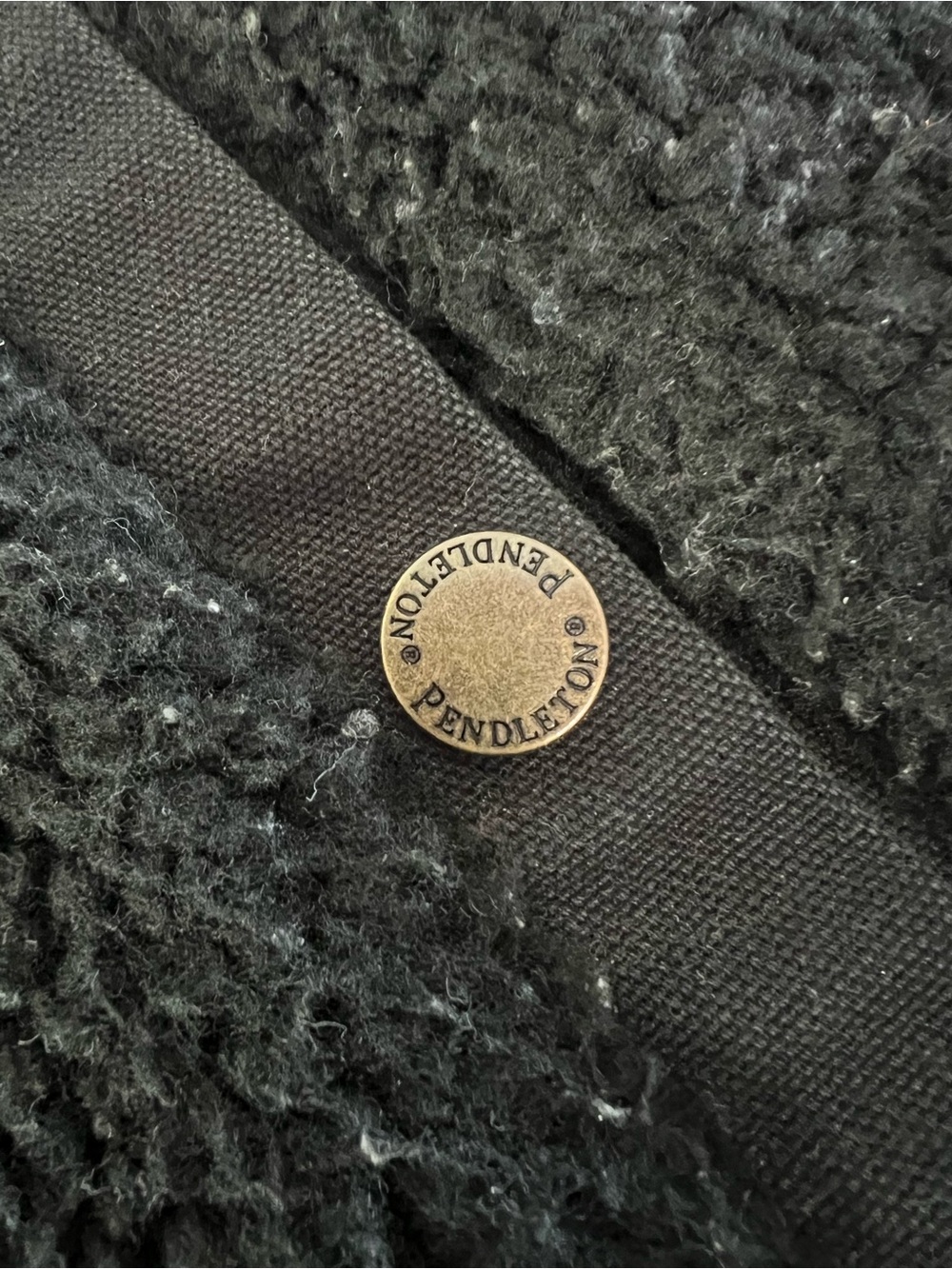 Pendleton Deschutes Sherpa Fleece Jacket (Woodside Hooded Jacket) - Picture 5 of 7